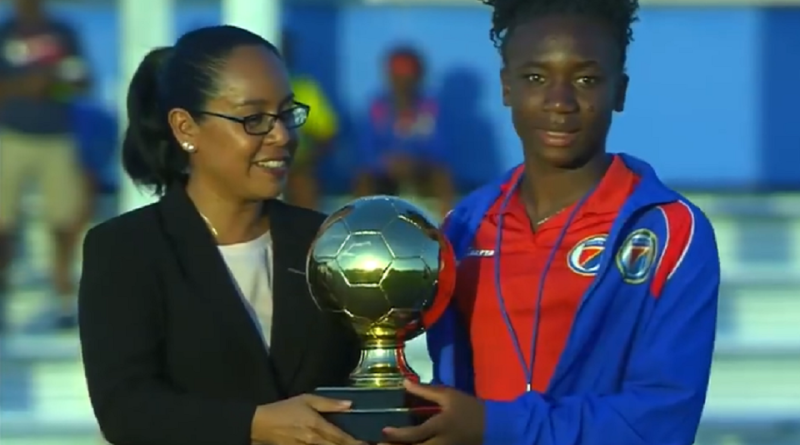 U-17: Melchie Dumonay sacrée ballon d’or de la Concacaf post thumbnail image