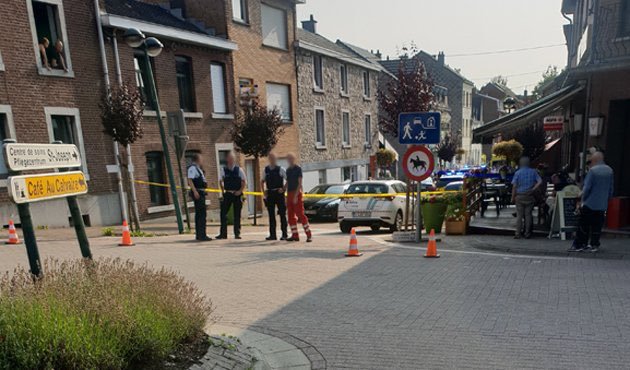 Belgique: Une attaque au couteau dans un restaurant, fait trois morts post thumbnail image