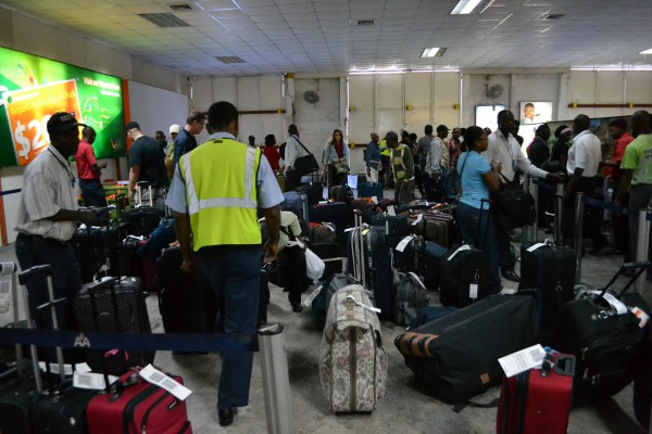 Vols à l’Aéroport ? L’AAN conseille aux victimes de porter plainte post thumbnail image