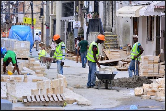 Les déportations massives des migrants haïtiens affecteront l’économie dominicaine post thumbnail image