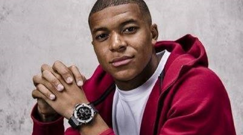 Foot : Kylian Mbappé élu joueur français de l’année 2018 post thumbnail image