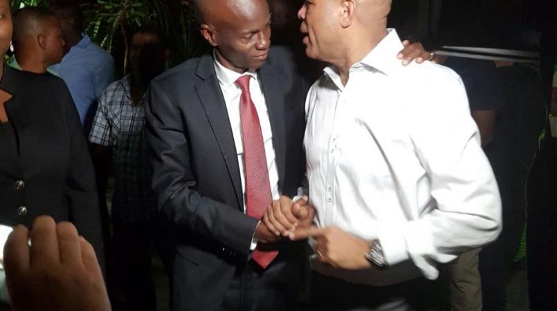 Le président Jovenel Moïse « unfollow » Michel Martelly sur Twitter post thumbnail image