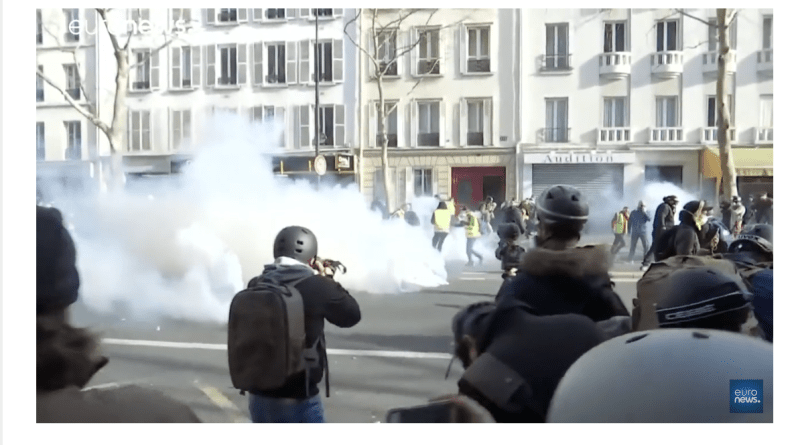 France – Violences : plus de 45.000 gilets jaunes dans les rues de l’Hexagone samedi post thumbnail image