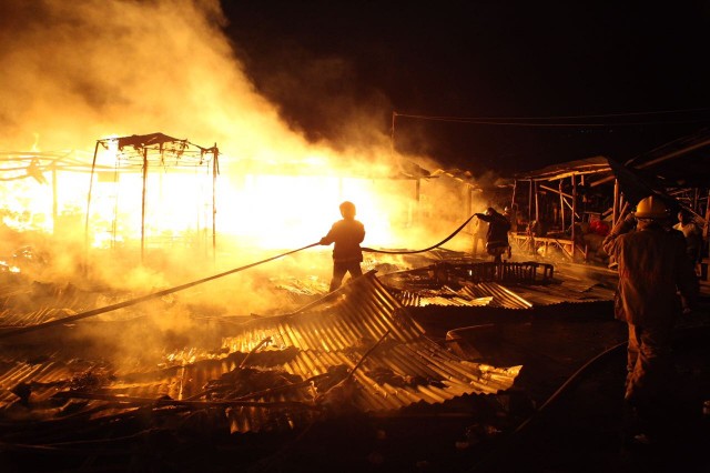 Le marché de la Croix-des-Bossales en feu pour une énième fois post thumbnail image