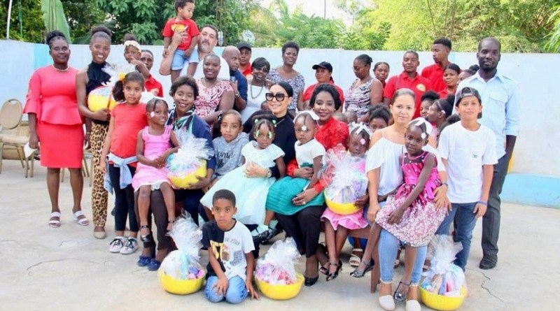 « Mains et Cœurs Bienveillants » célèbre la Fête des Mères autrement dans le Sud-Est post thumbnail image