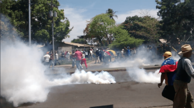 Venezuela: l’ONU condamne le recours excessif à la force contre des manifestants post thumbnail image