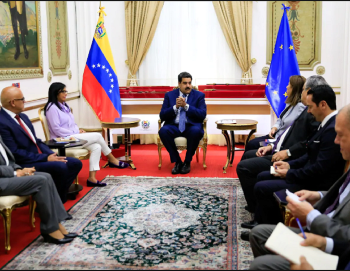 L’Union Européenne accusée de saboter les négociations entre Maduro et l’opposition post thumbnail image