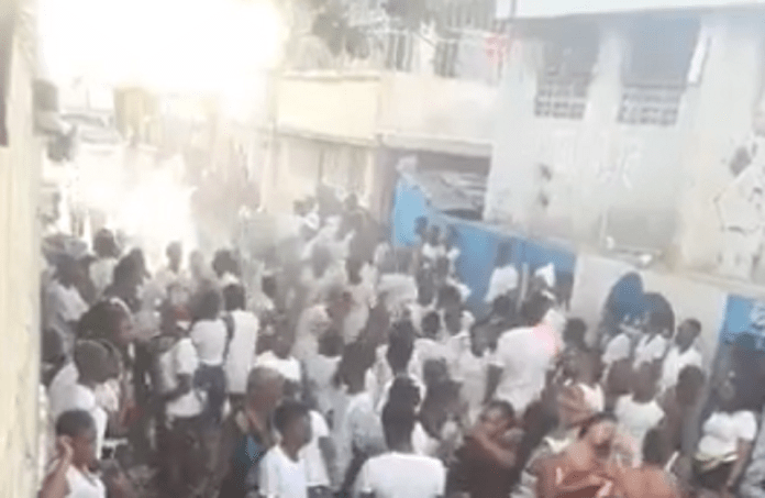 Au moins 3 morts dans les « Car Wash Party » à Port-au-Prince dimanche post thumbnail image