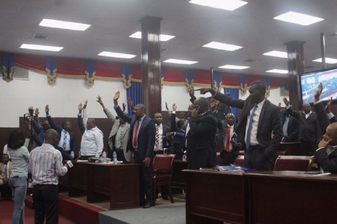 11 Septembre 2019, le crash du Parlement haïtien! post thumbnail image