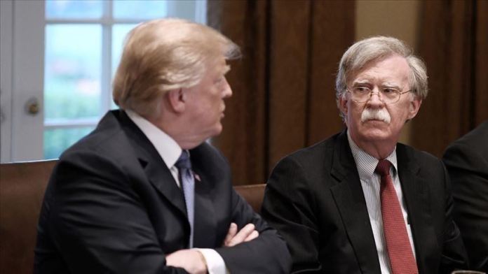 Destitution : l’ex-conseiller John Bolton appelé à témoigner contre le président Trump post thumbnail image