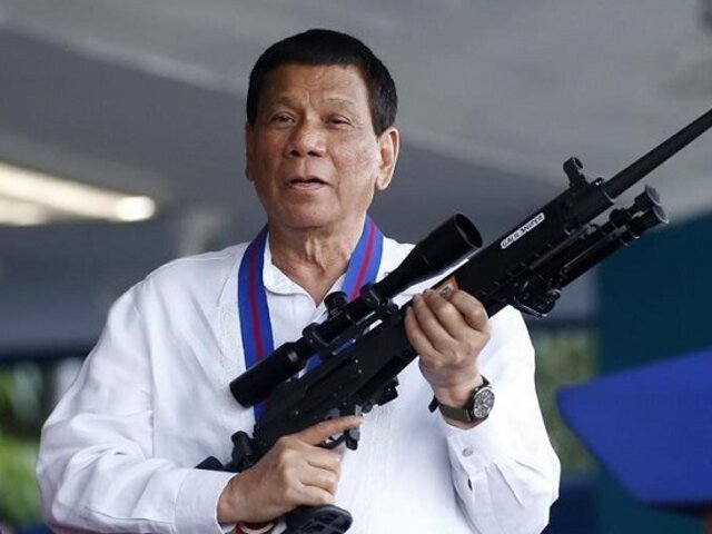 Philippines – Le président Duterte menace d’emprisonnement tous ceux qui refusent de se faire vacciner post thumbnail image