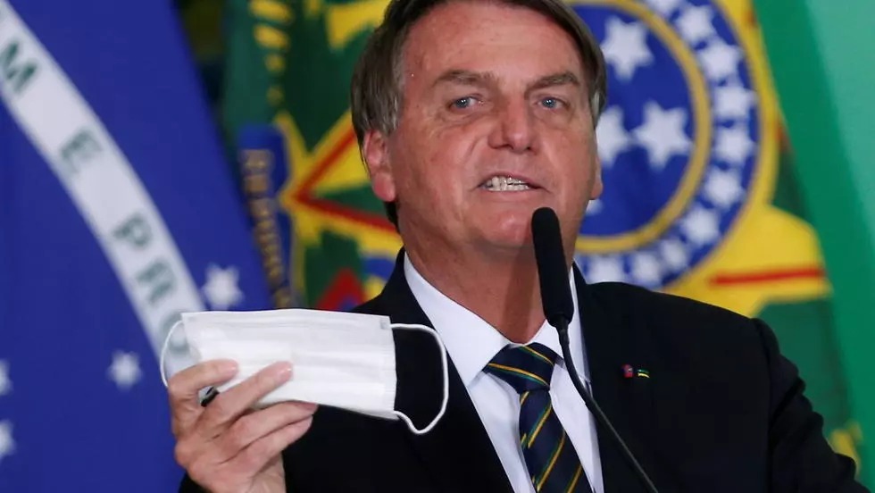 Covid-19 au Brésil: Bolsonaro appelle à faire tomber les masques malgré les 2 000 morts quotidiens post thumbnail image