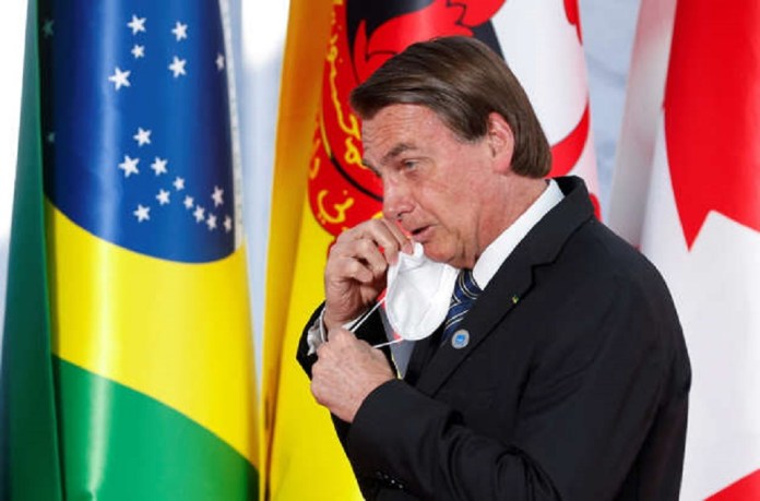 Brésil : Bolsonaro adhère au Parti Libéral afin de pouvoir briguer un second mandat l’an prochain post thumbnail image