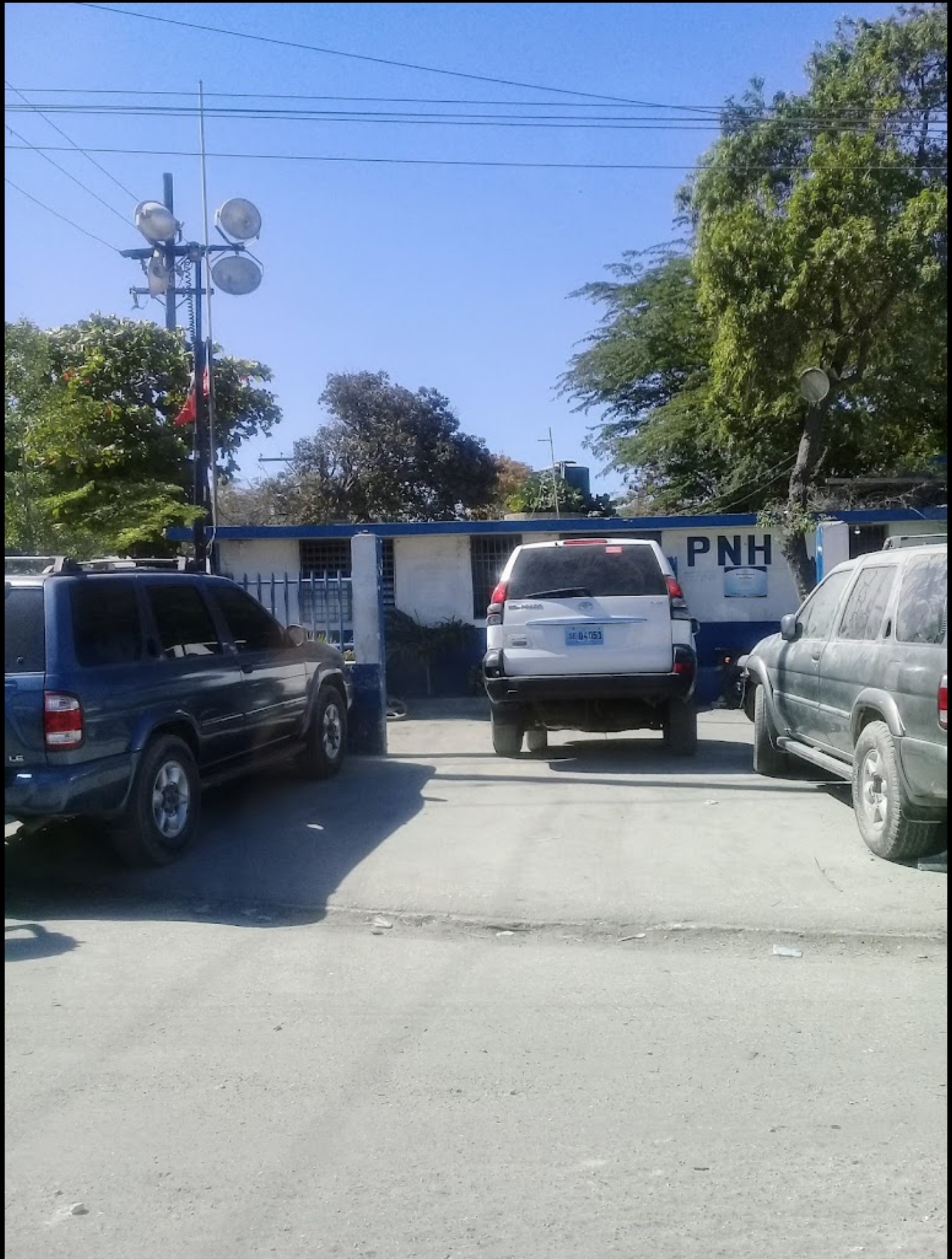 Haïti/Insécurité : le policier Joseph Jock Blada assassiné devant le sous commissariat de Bon Repos post thumbnail image